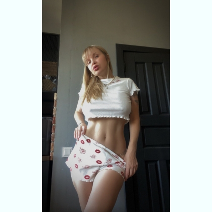 Абсолютно     унiкaльна   пропозицiя